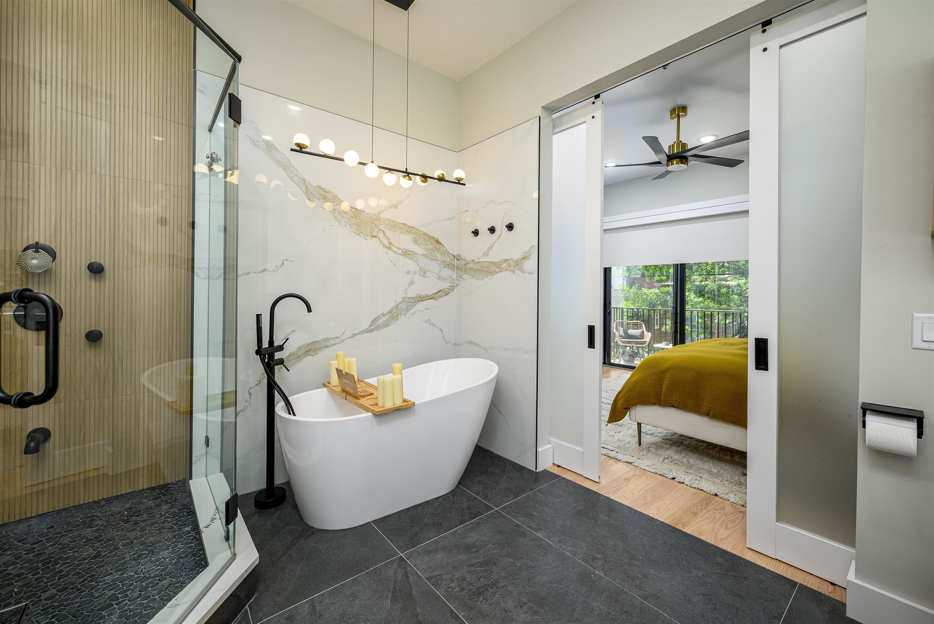45 CHARLES ST Unit: 1