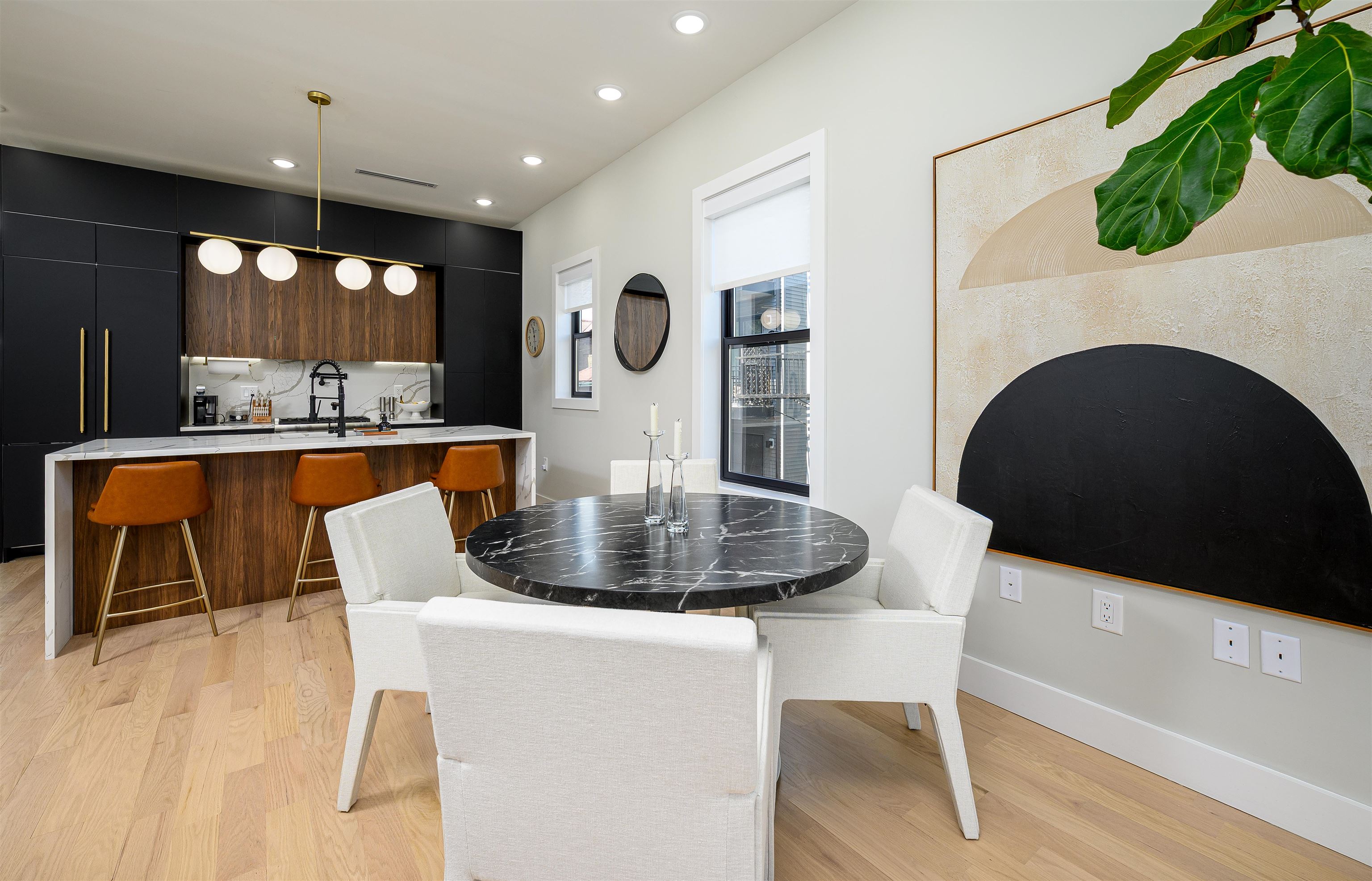 45 CHARLES ST Unit: 1