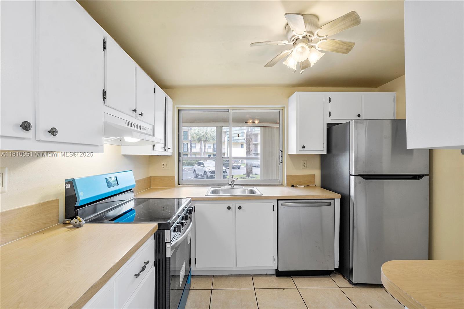 9091 Lime Bay Blvd # 110