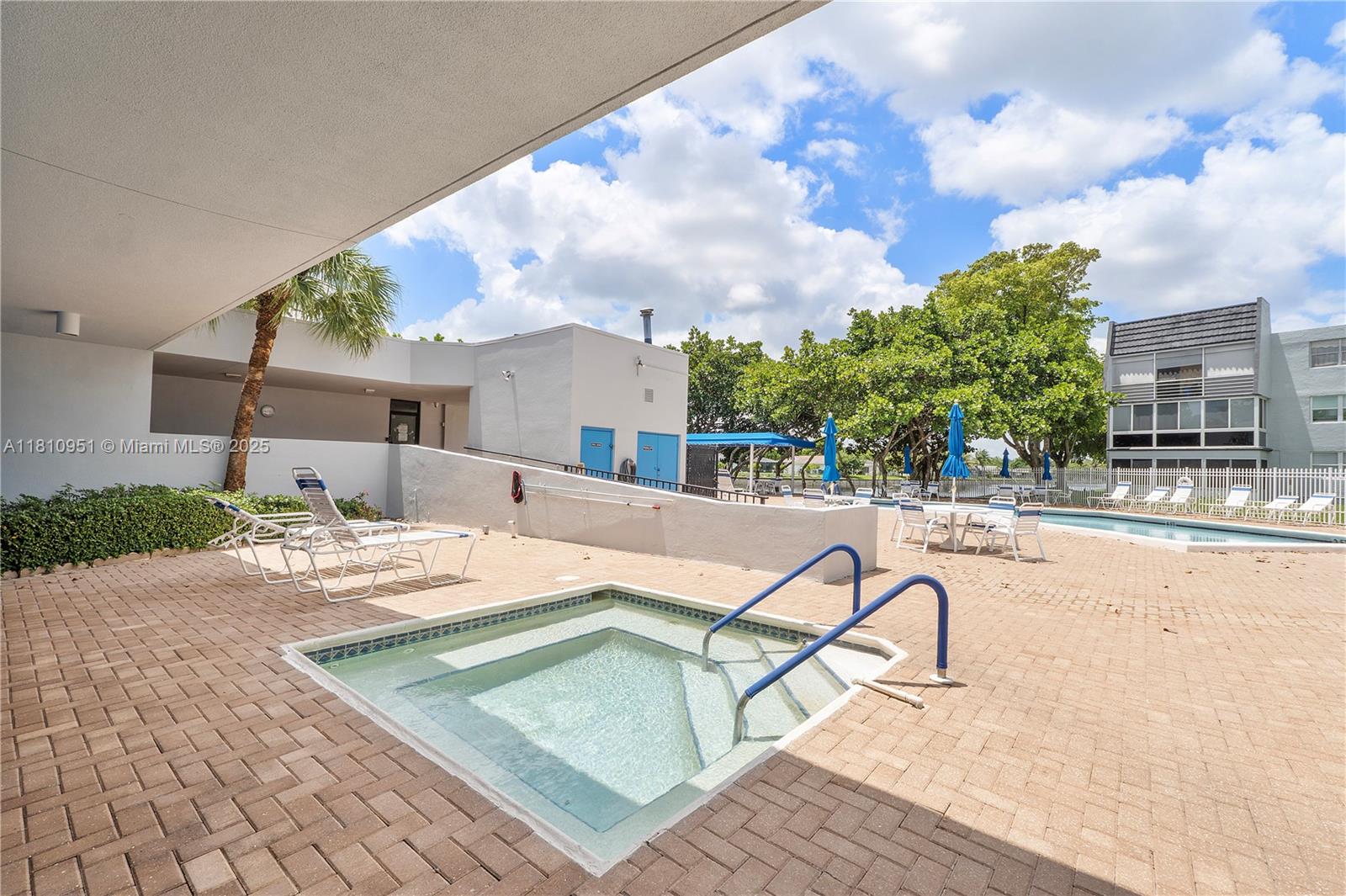 9091 Lime Bay Blvd # 110