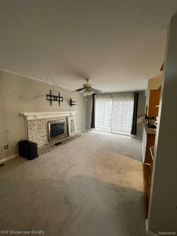 7011 Clampton