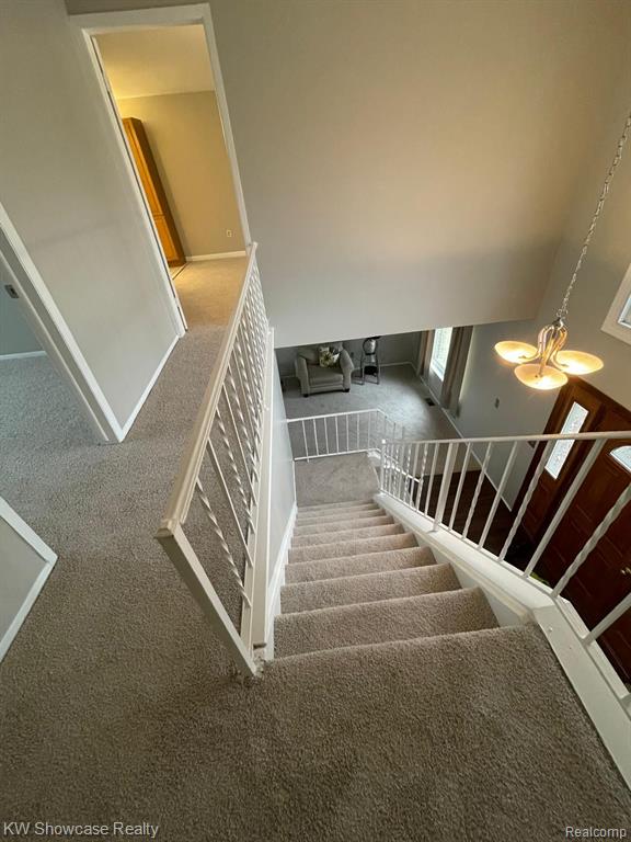 7011 Clampton
