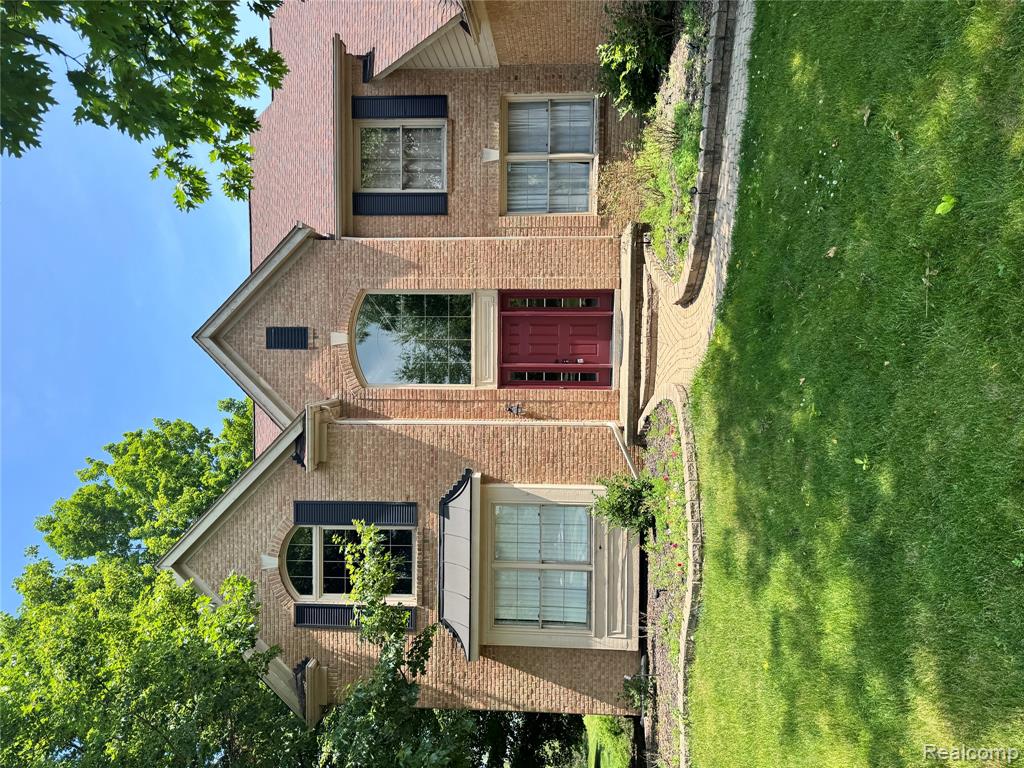 39450 Legend Court