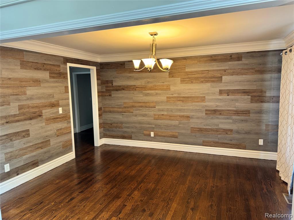 39450 Legend Court