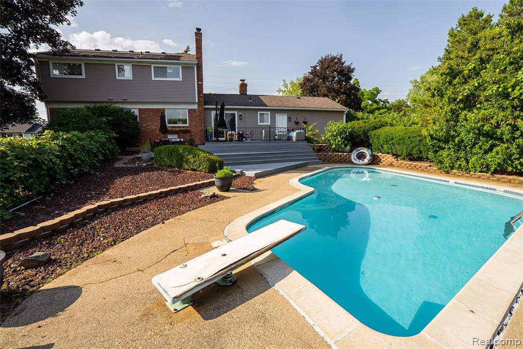 42331 Beacontree Court