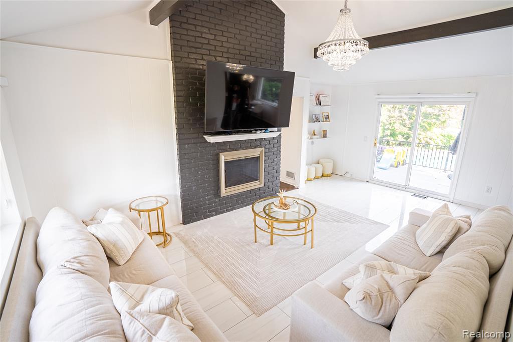 42331 Beacontree Court