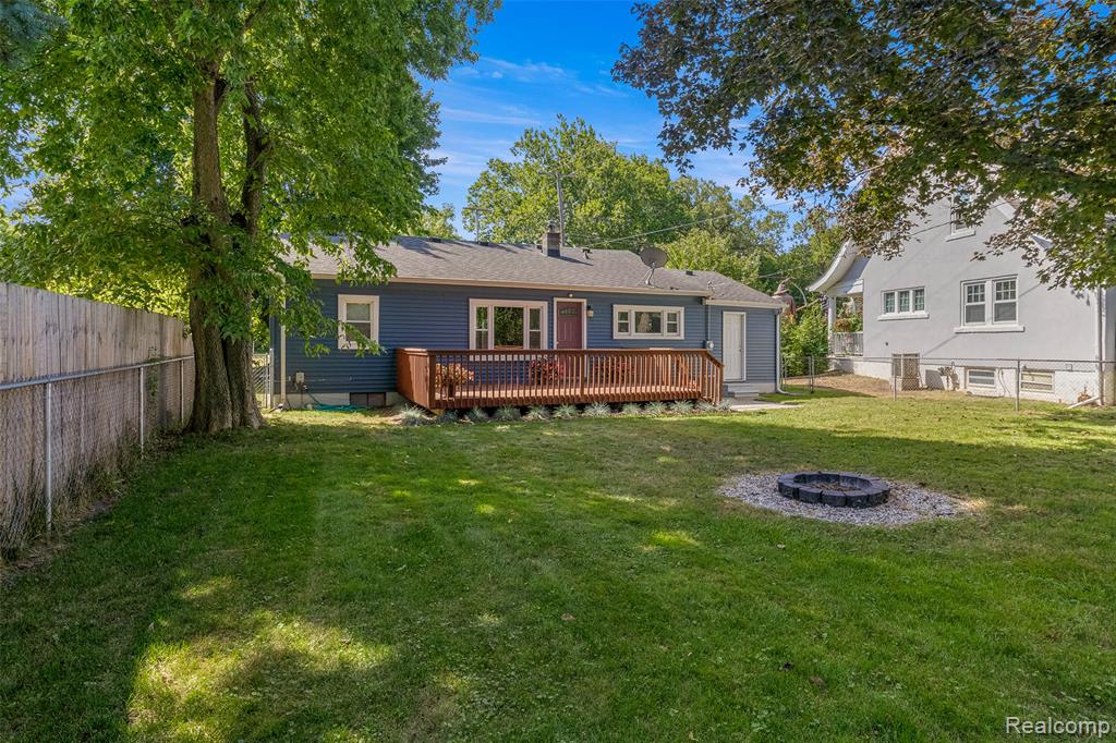 25736 E Huron River Drive