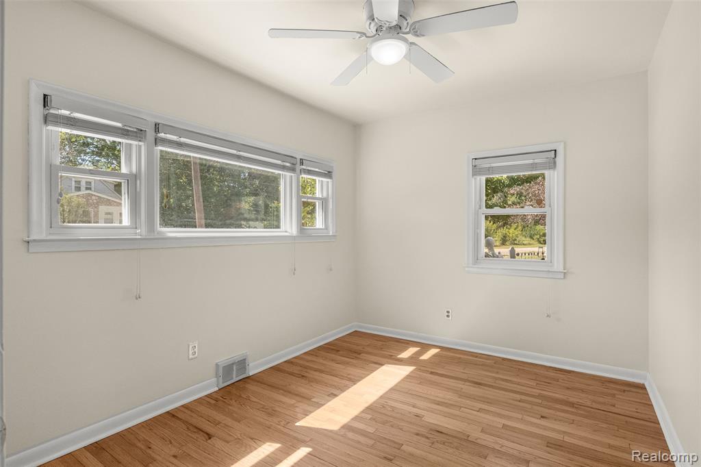25736 E Huron River Drive
