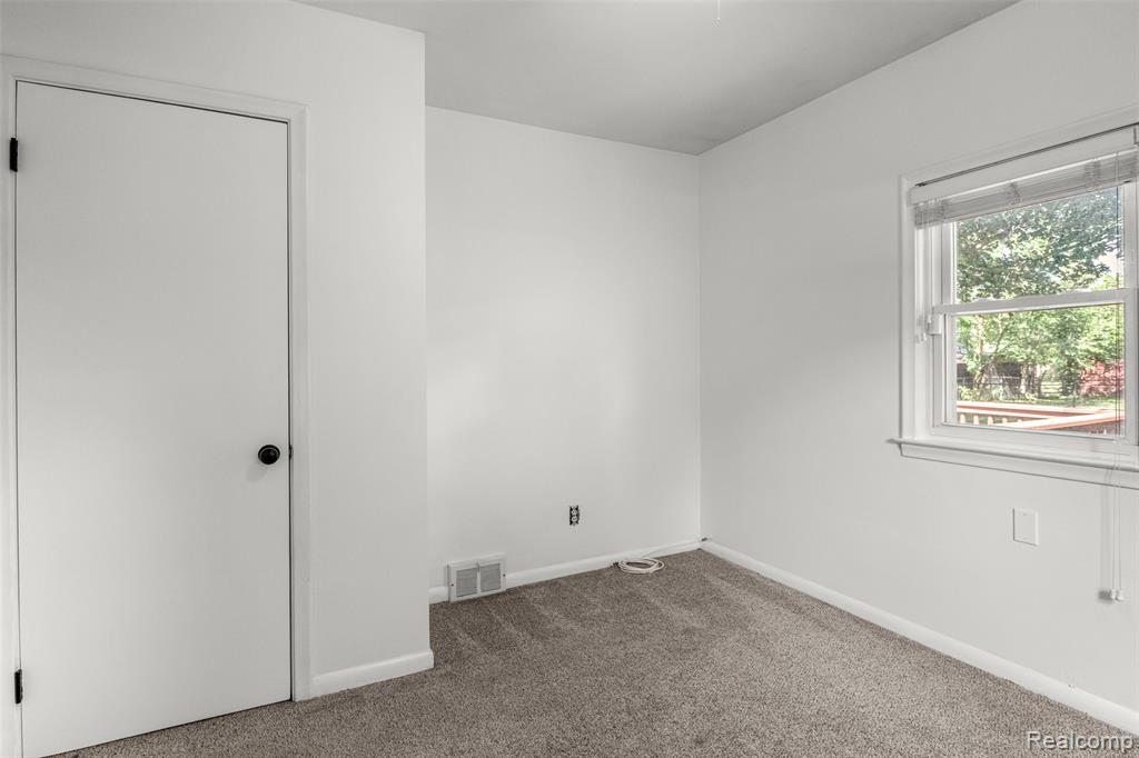 25736 E Huron River Drive