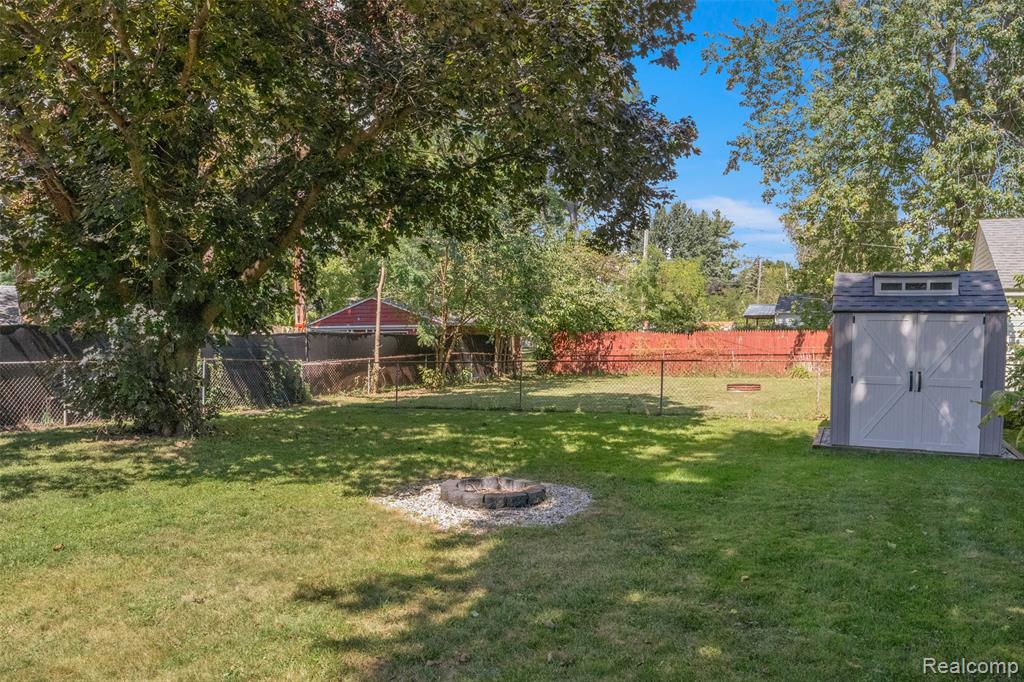 25736 E Huron River Drive