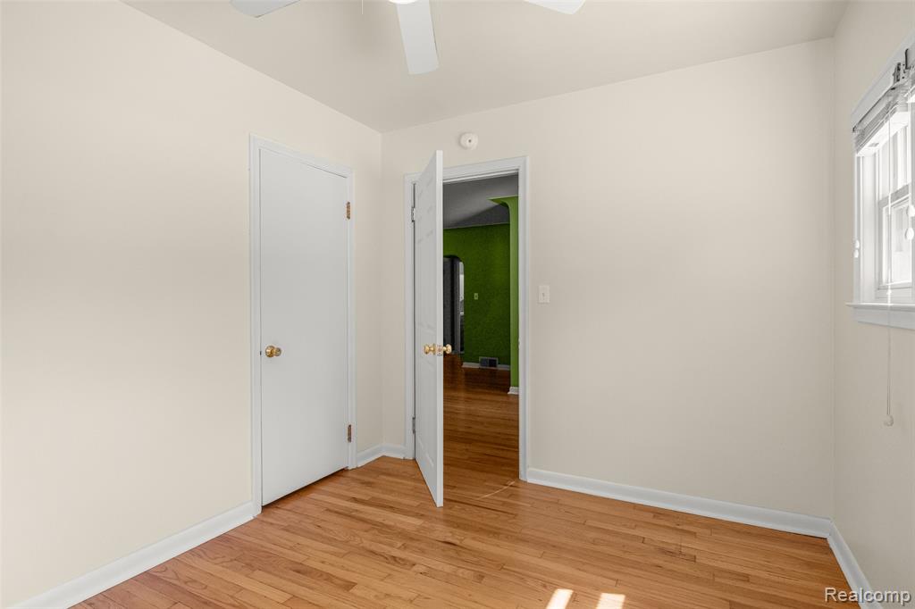 25736 E Huron River Drive