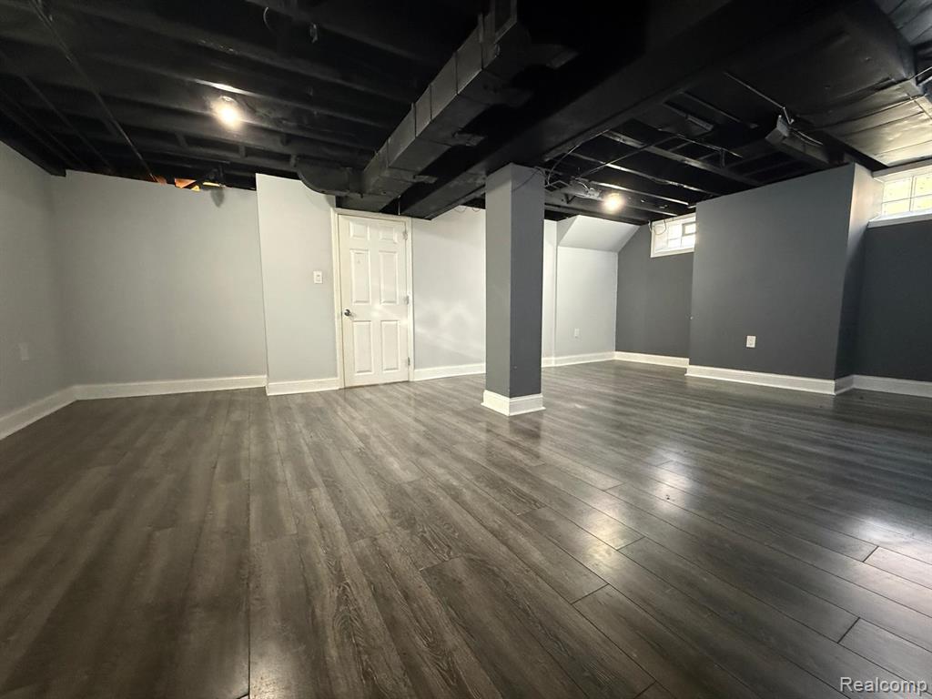 8427 Virgil Street