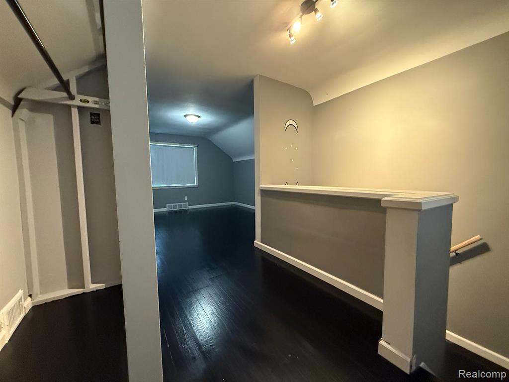 8427 Virgil Street