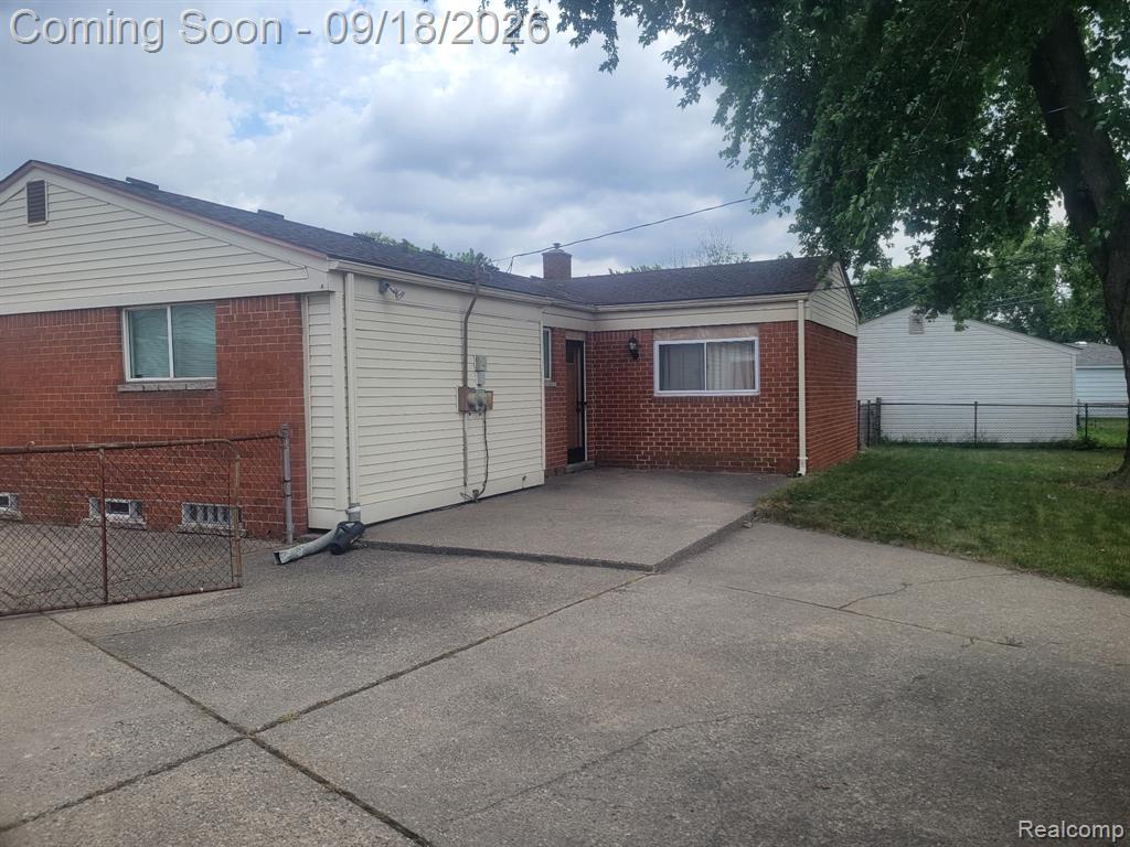 8424 Antwerp Drive