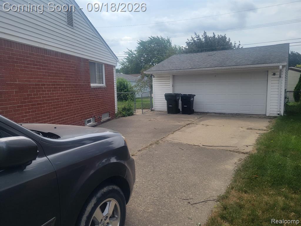 8436 Antwerp Drive