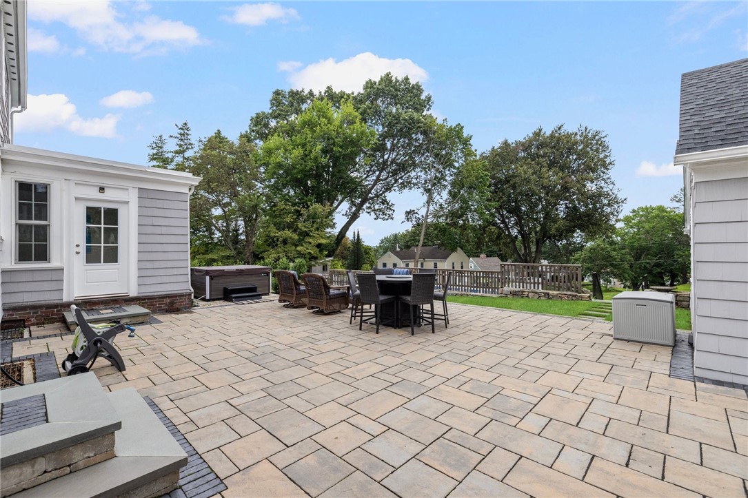 65 Grandview Avenue