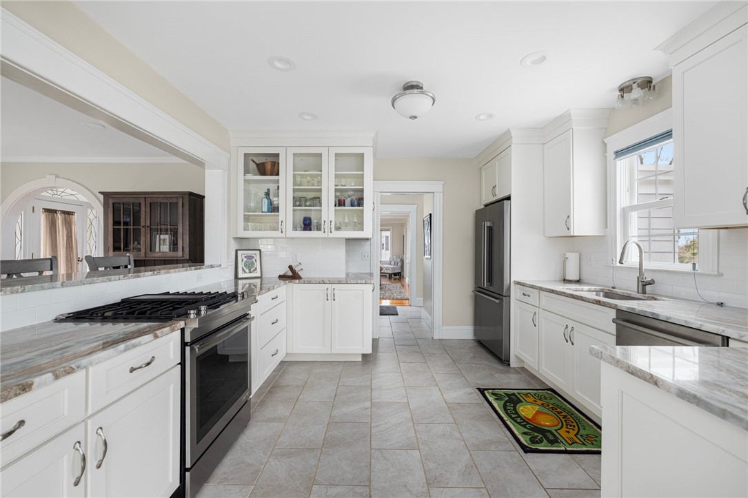 65 Grandview Avenue