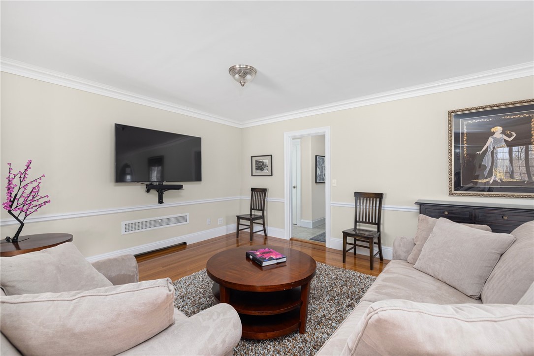 65 Grandview Avenue
