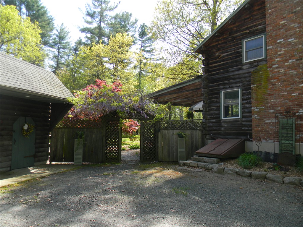 202 Moulton Street