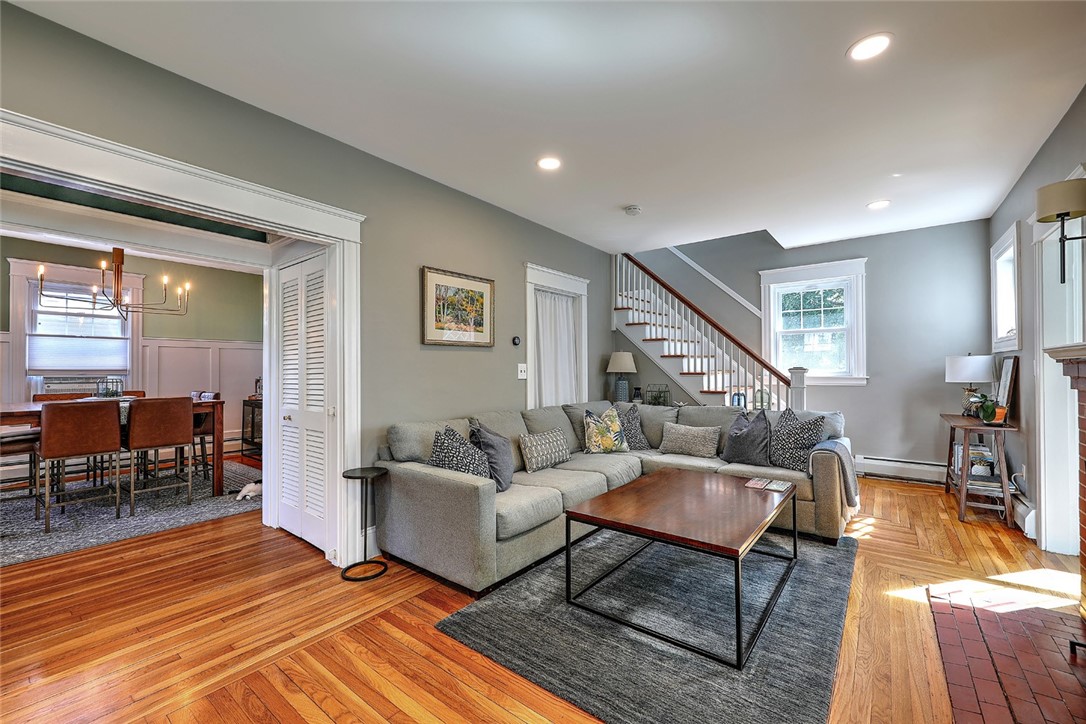 39 Ardmore Avenue