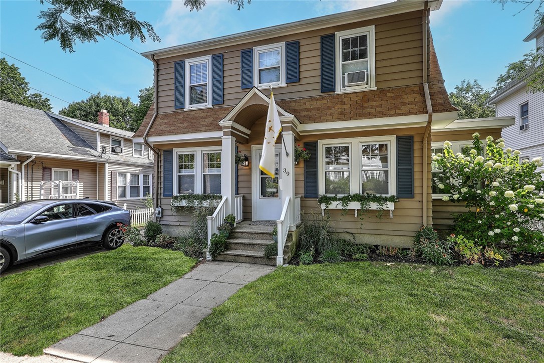 39 Ardmore Avenue