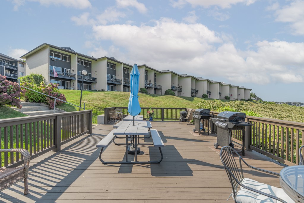 400 Narragansett Parkway West B1