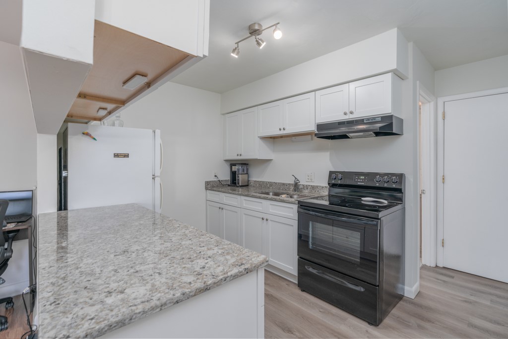 400 Narragansett Parkway West B1