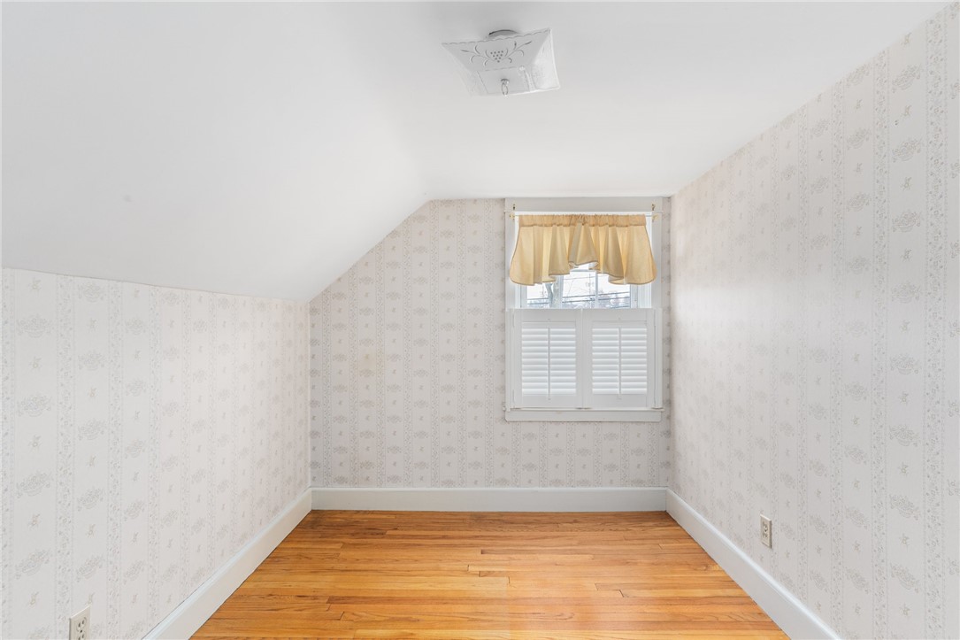 1975 Mineral Spring Avenue