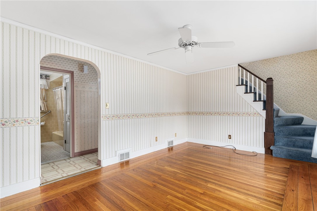 1975 Mineral Spring Avenue