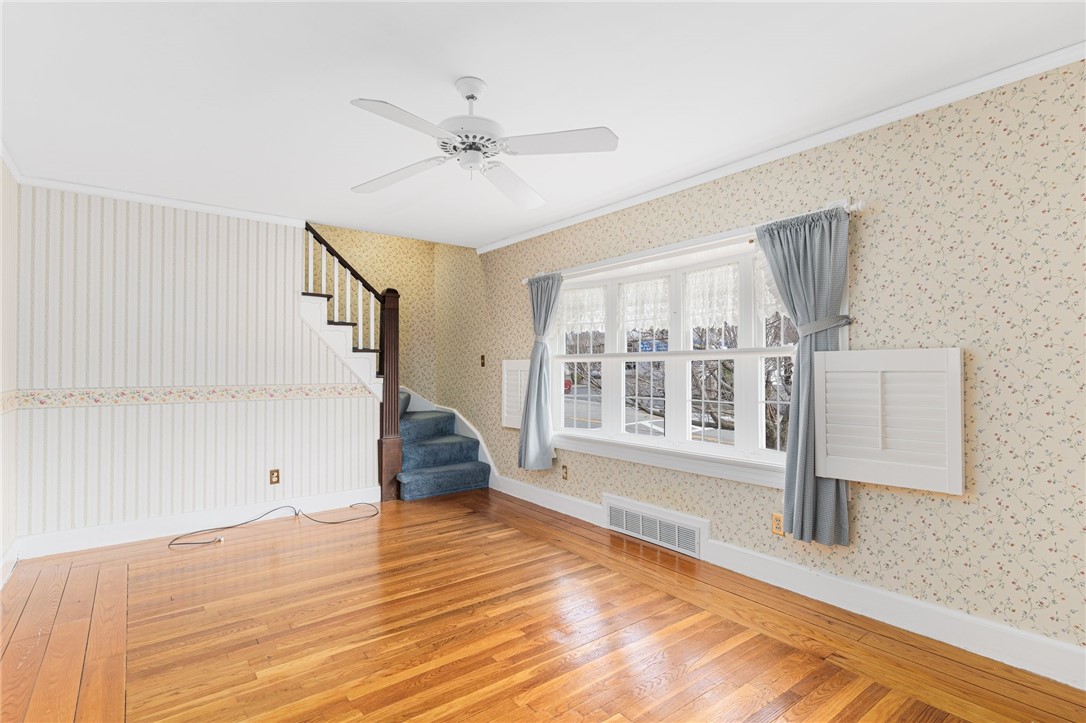 1975 Mineral Spring Avenue