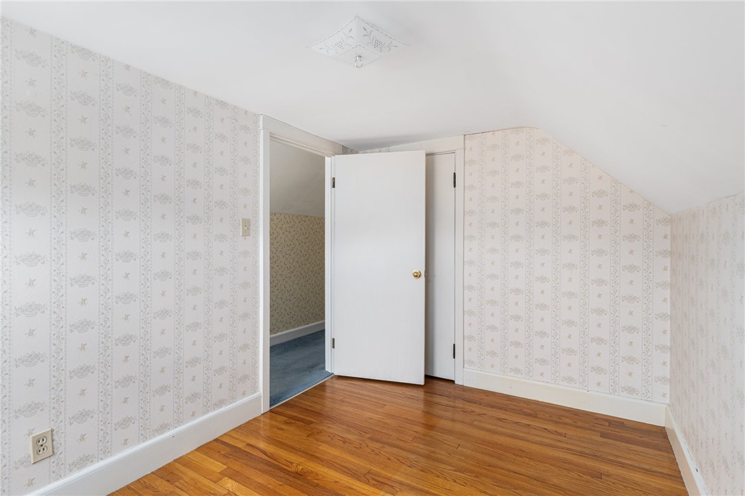 1975 Mineral Spring Avenue