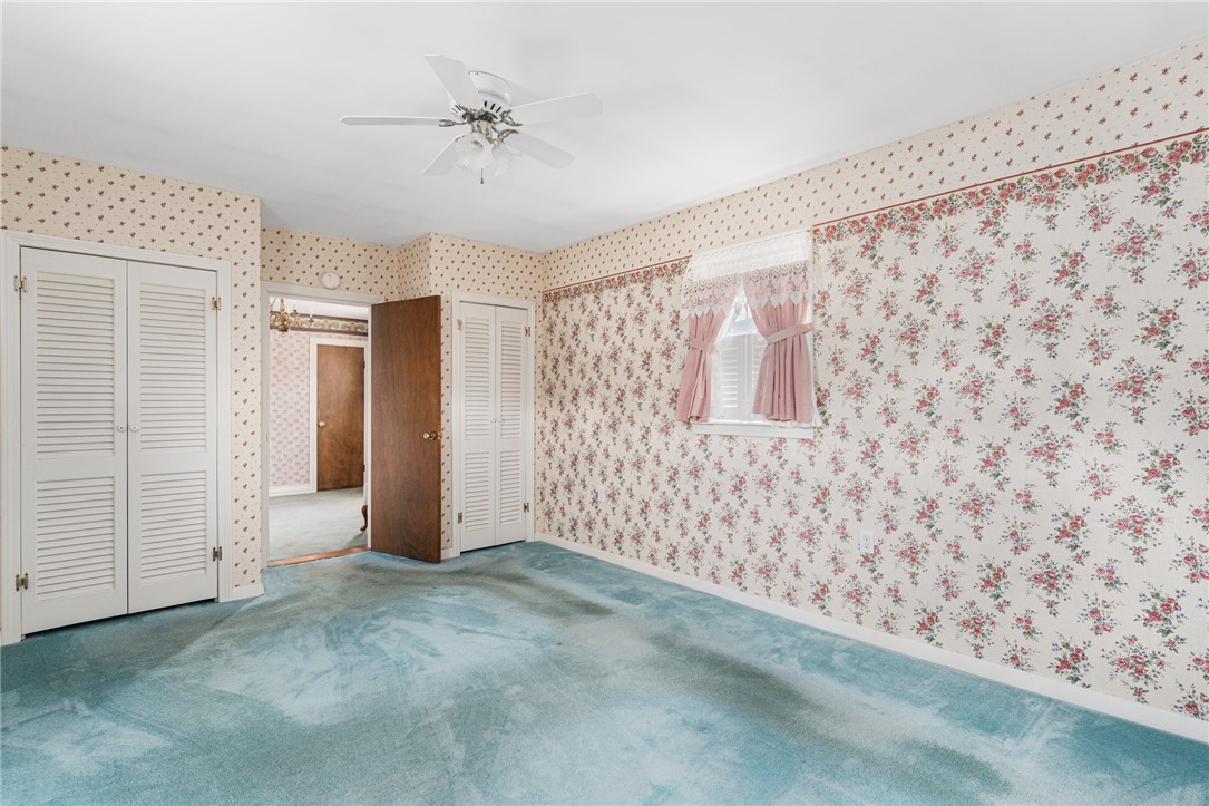 1975 Mineral Spring Avenue