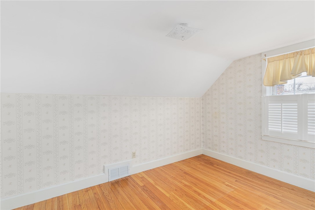 1975 Mineral Spring Avenue