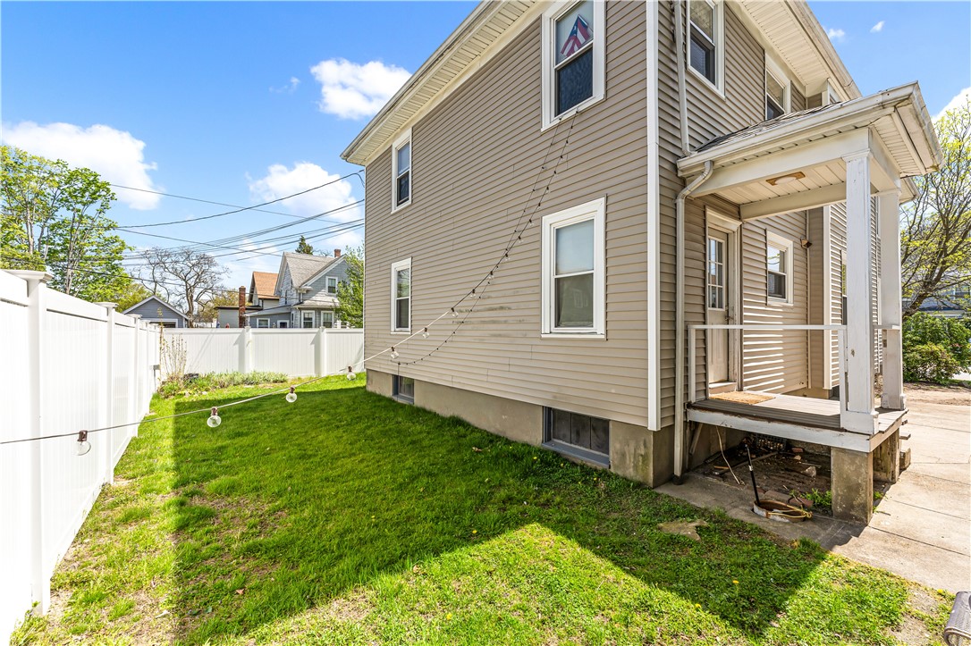 203 Laurens Street