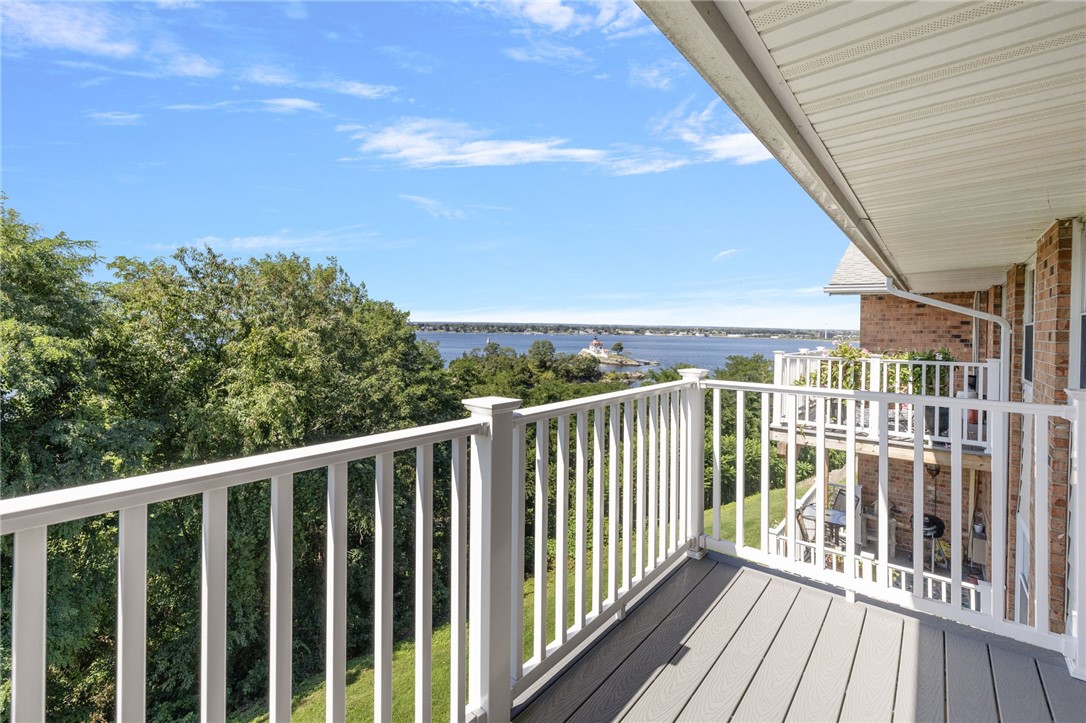 37 Bullocks Point Avenue 3C