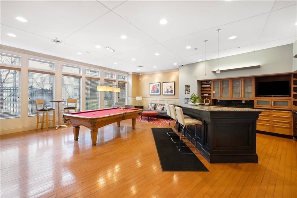 1000 Providence Place 322