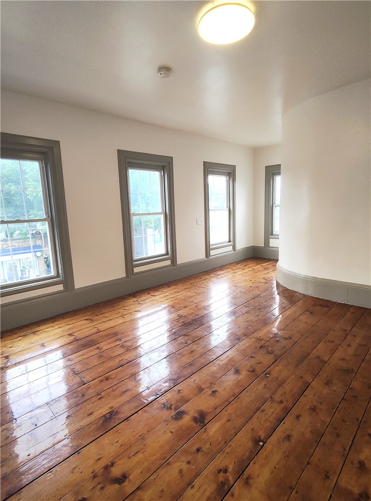 123 Elmwood Avenue