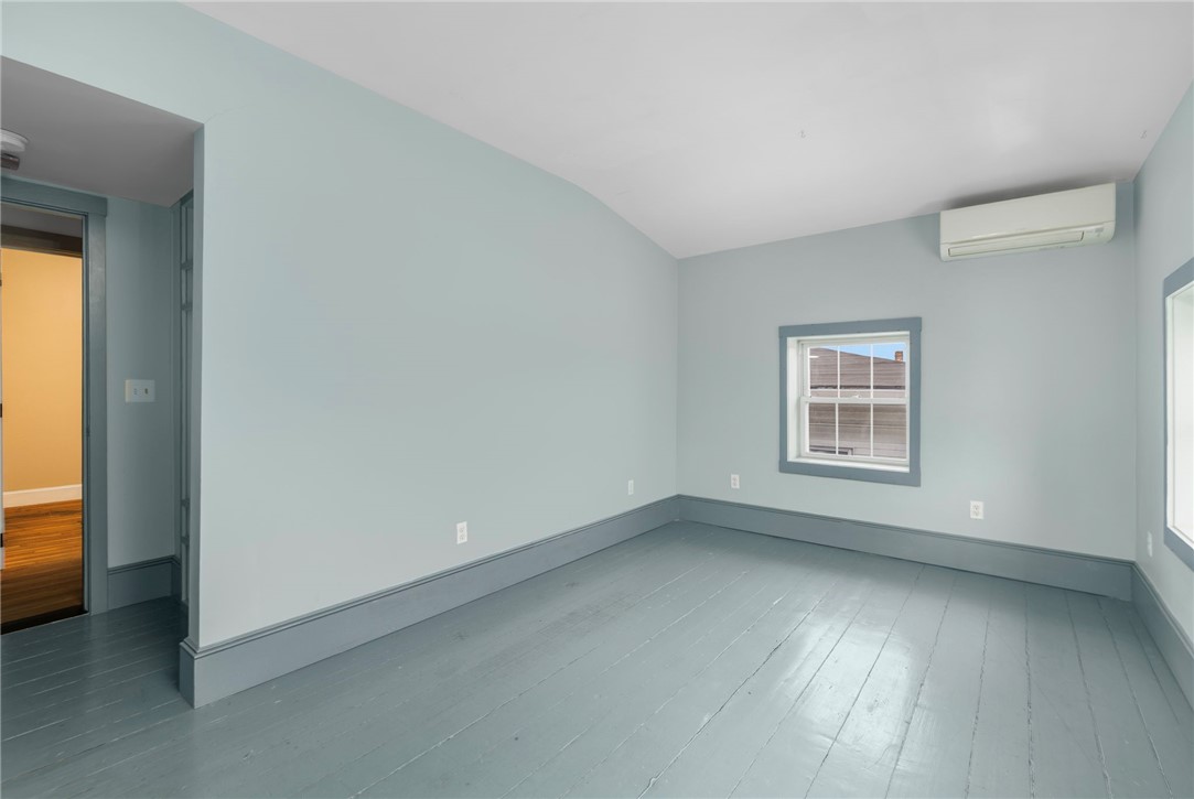 123 Elmwood Avenue