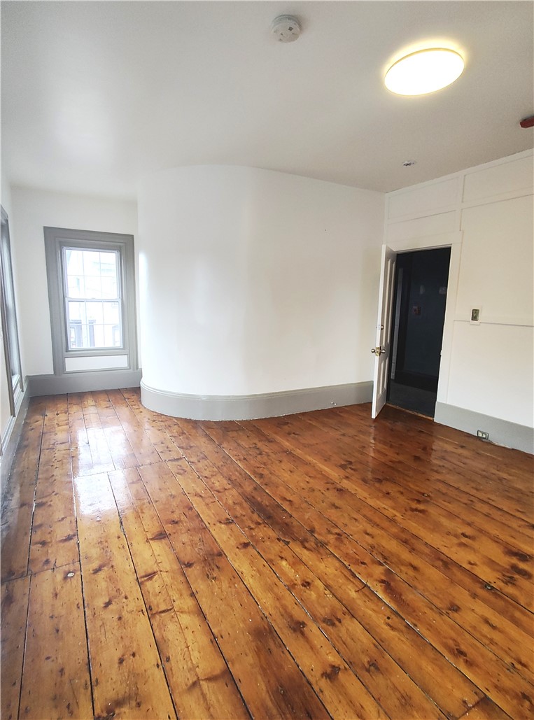 123 Elmwood Avenue