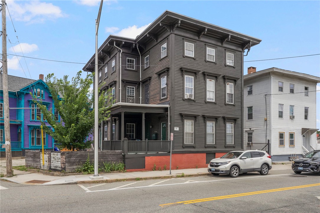 123 Elmwood Avenue