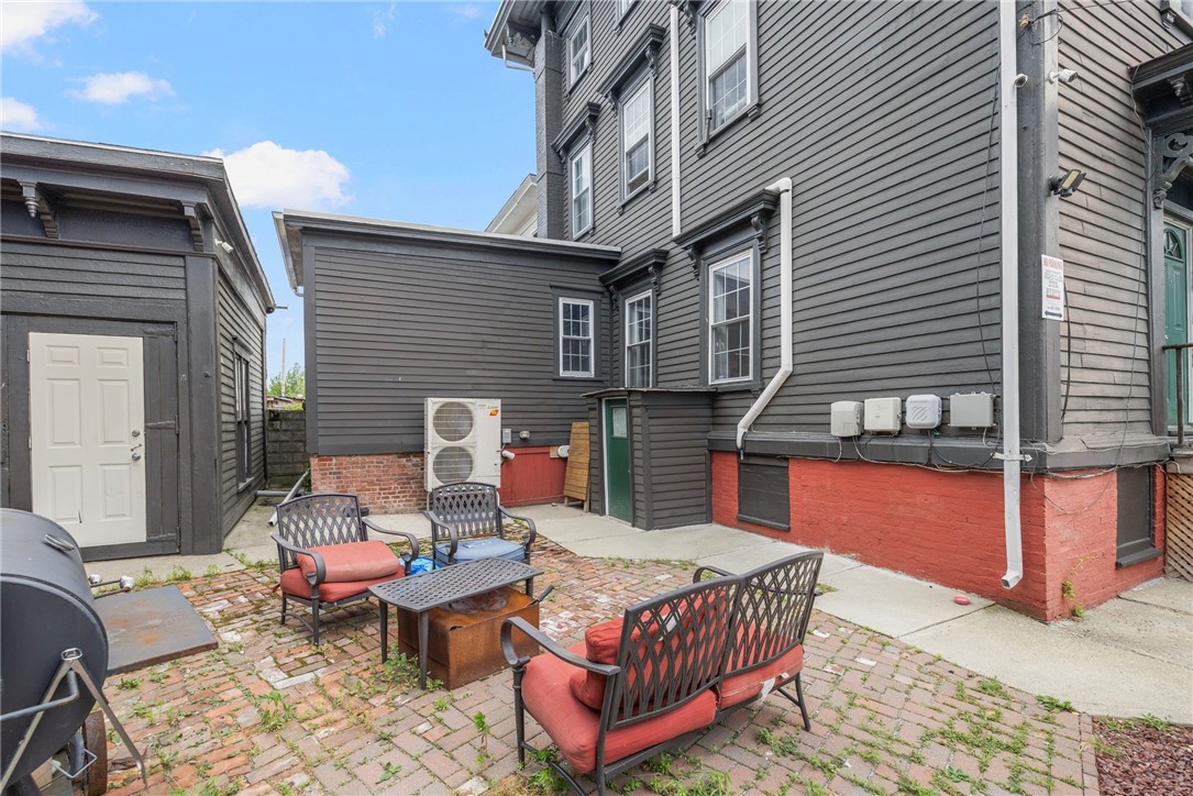 123 Elmwood Avenue