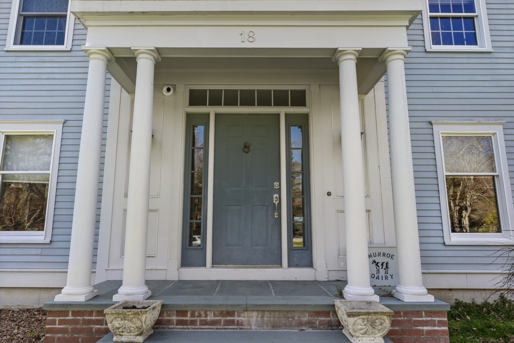 18 Abbey Lane