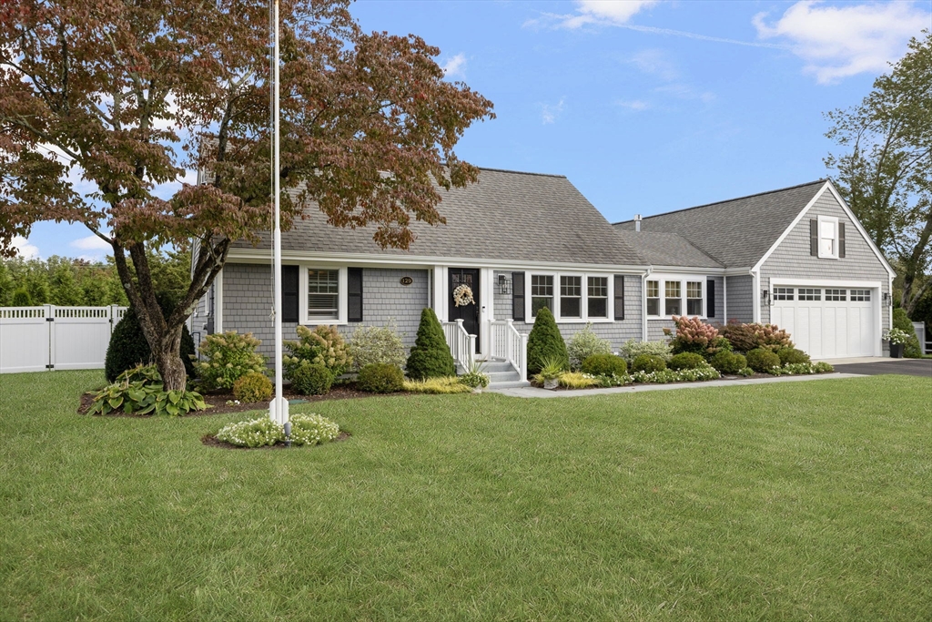 129 Fieldwood Ave