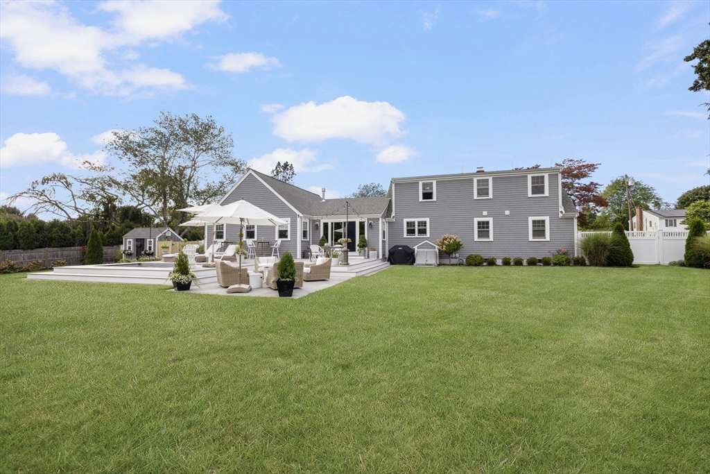 129 Fieldwood Ave