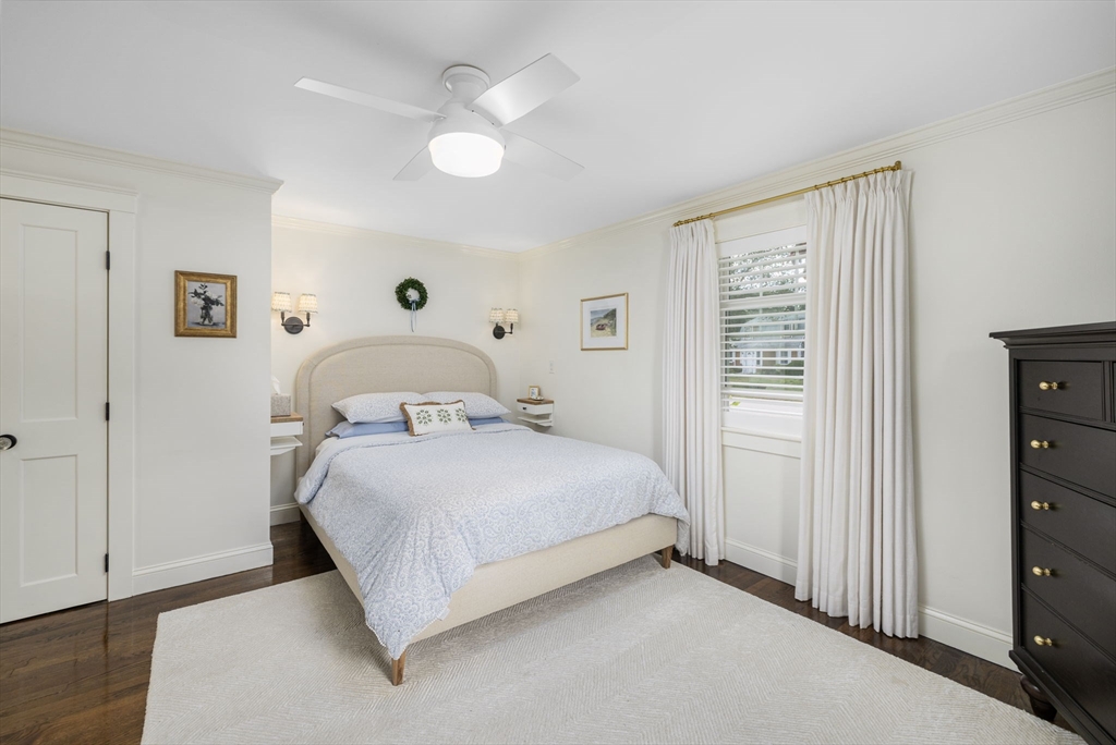 129 Fieldwood Ave