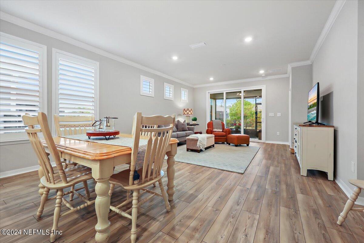 106 YELLOW IRIS Court