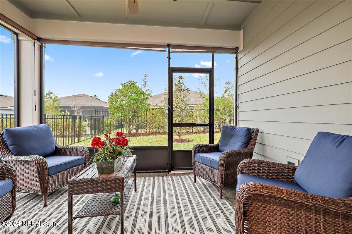 106 YELLOW IRIS Court