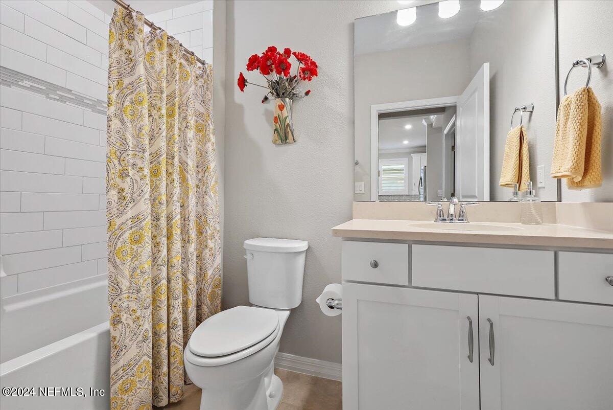 106 YELLOW IRIS Court