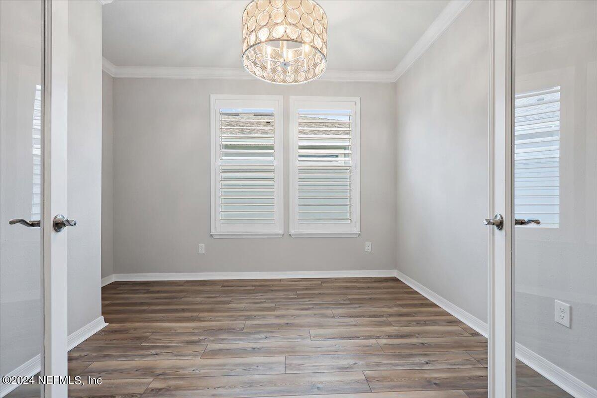 106 YELLOW IRIS Court