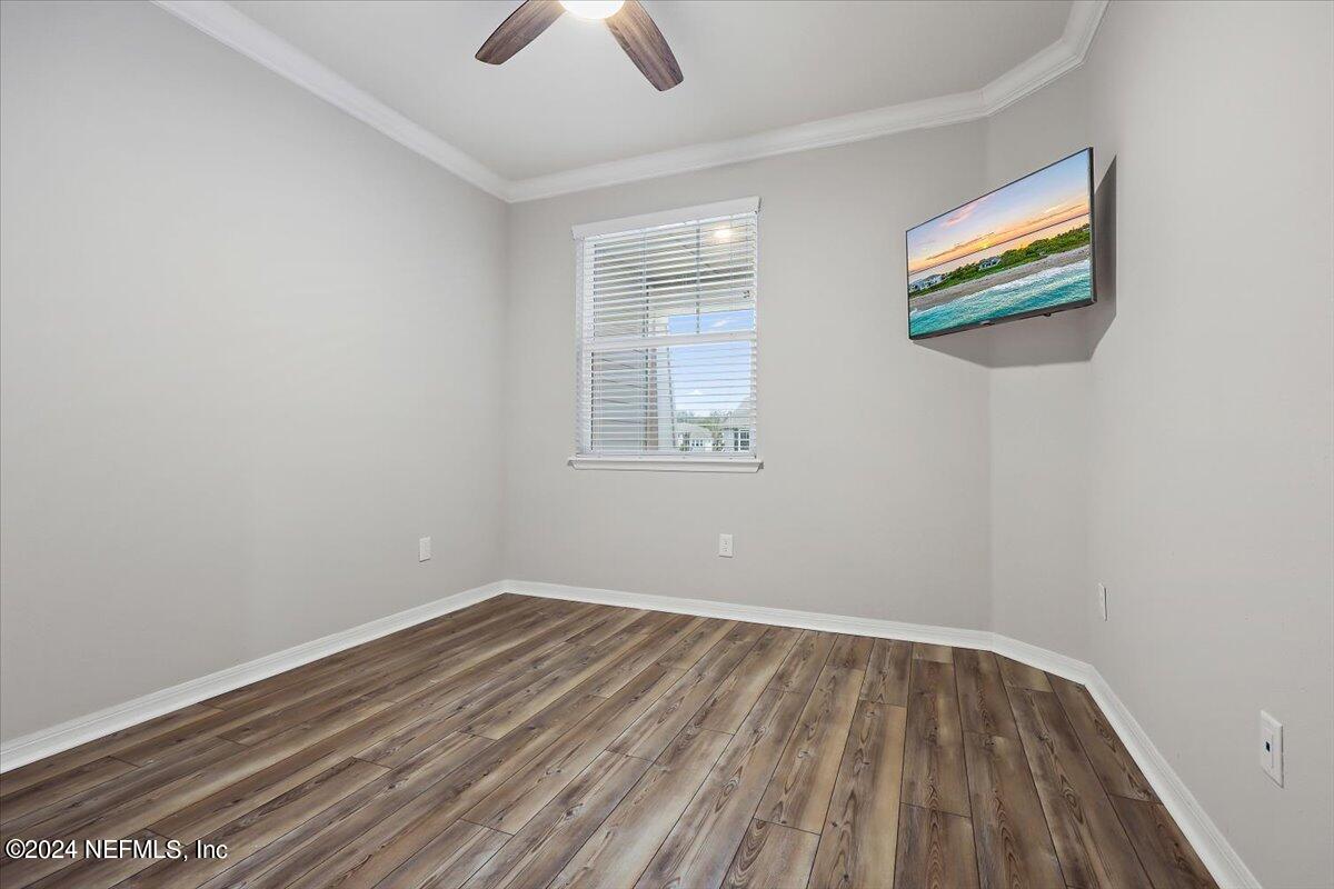 106 YELLOW IRIS Court